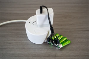 Mitkä ovat ladattavien litiumioniakkujen neljä vaihetta?
